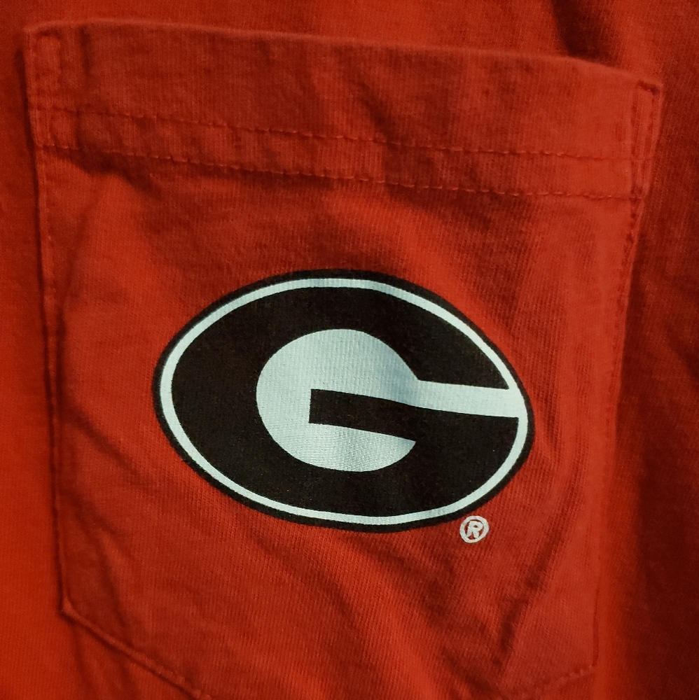 Southern tide georgia Bulldogs tshirt